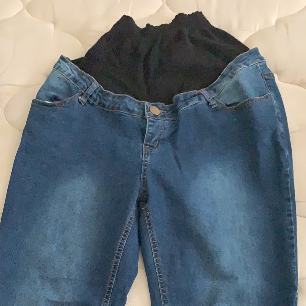 Maternity jeans size 12